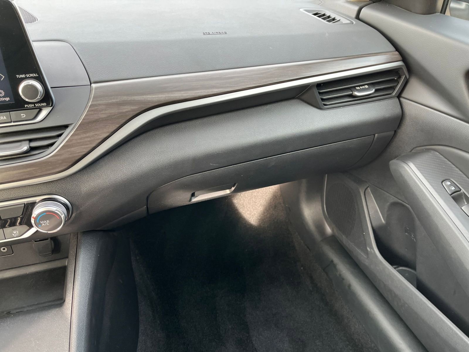 Thumbnail: 2025 Nissan Altima - 30