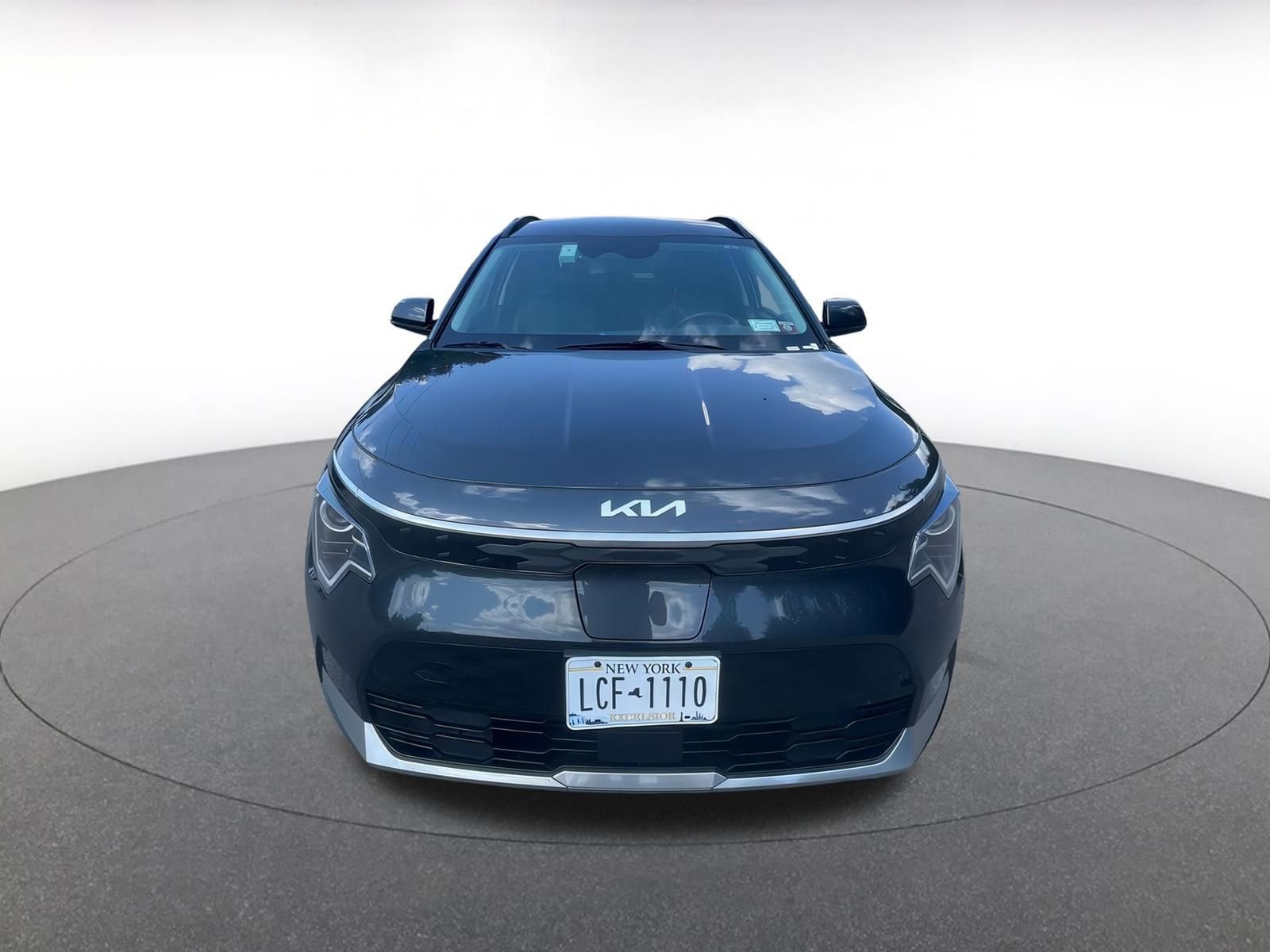 Thumbnail: 2023 Kia Niro - 2