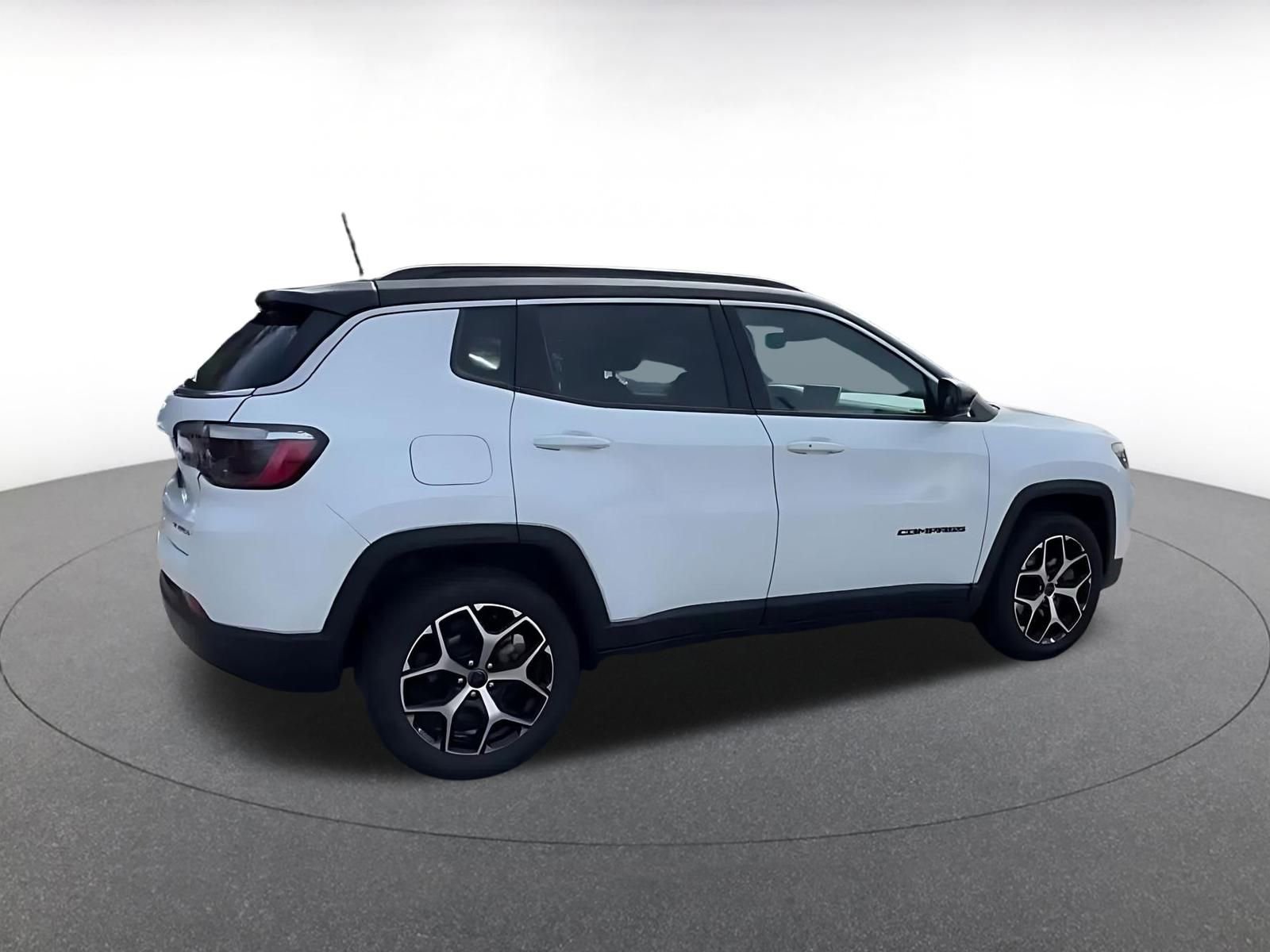 Thumbnail: 2025 Jeep Compass - 14