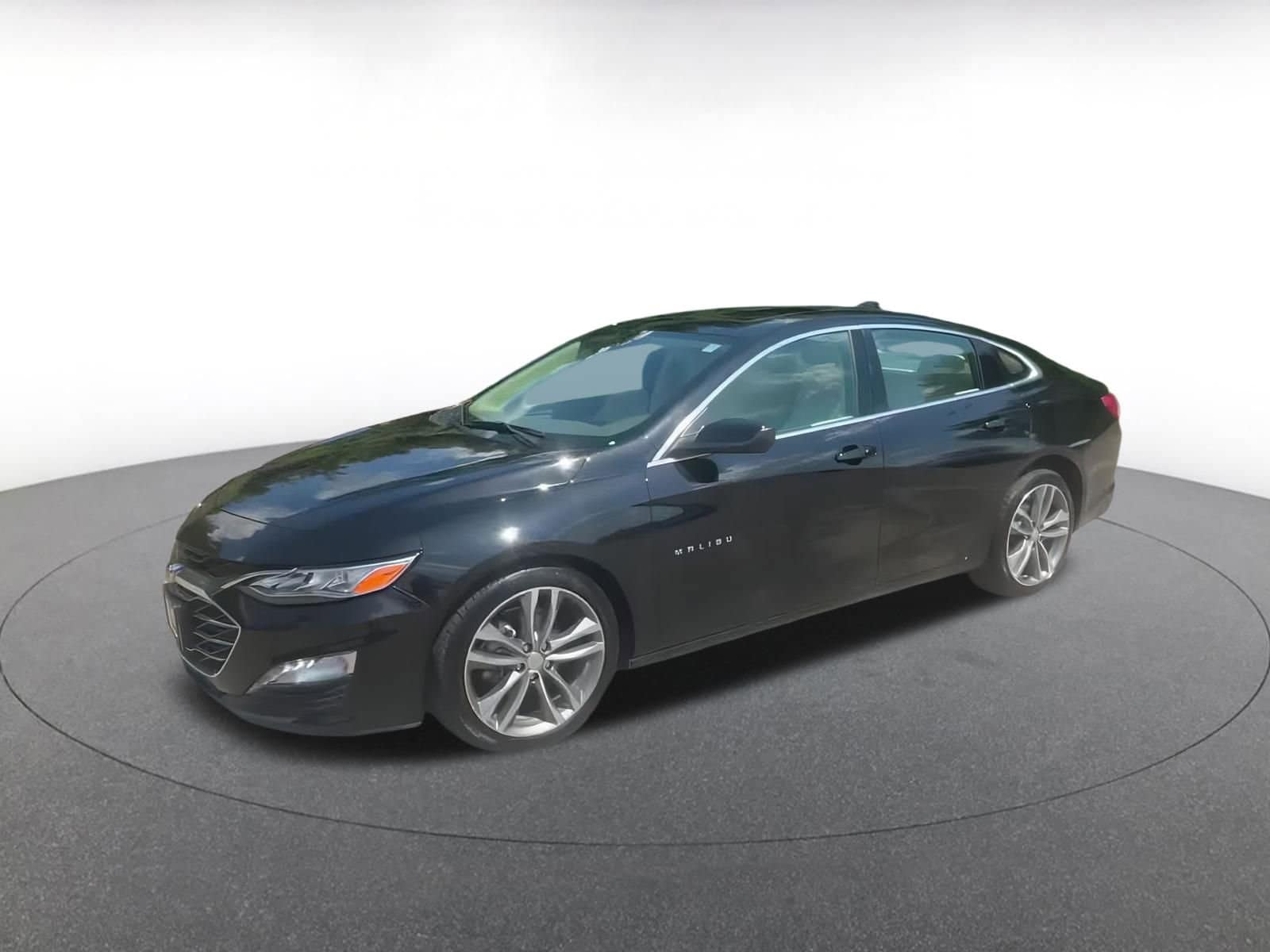 Thumbnail: 2024 Chevrolet Malibu - 8