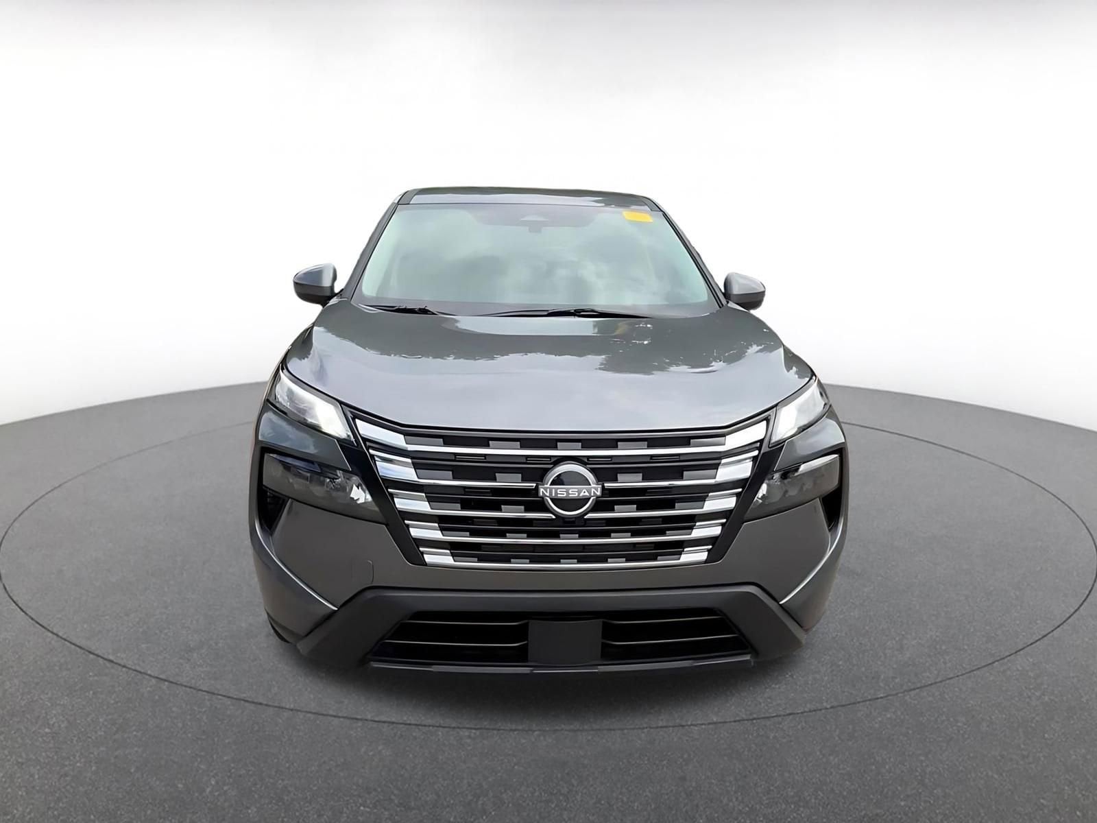 Thumbnail: 2025 Nissan Rogue - 4