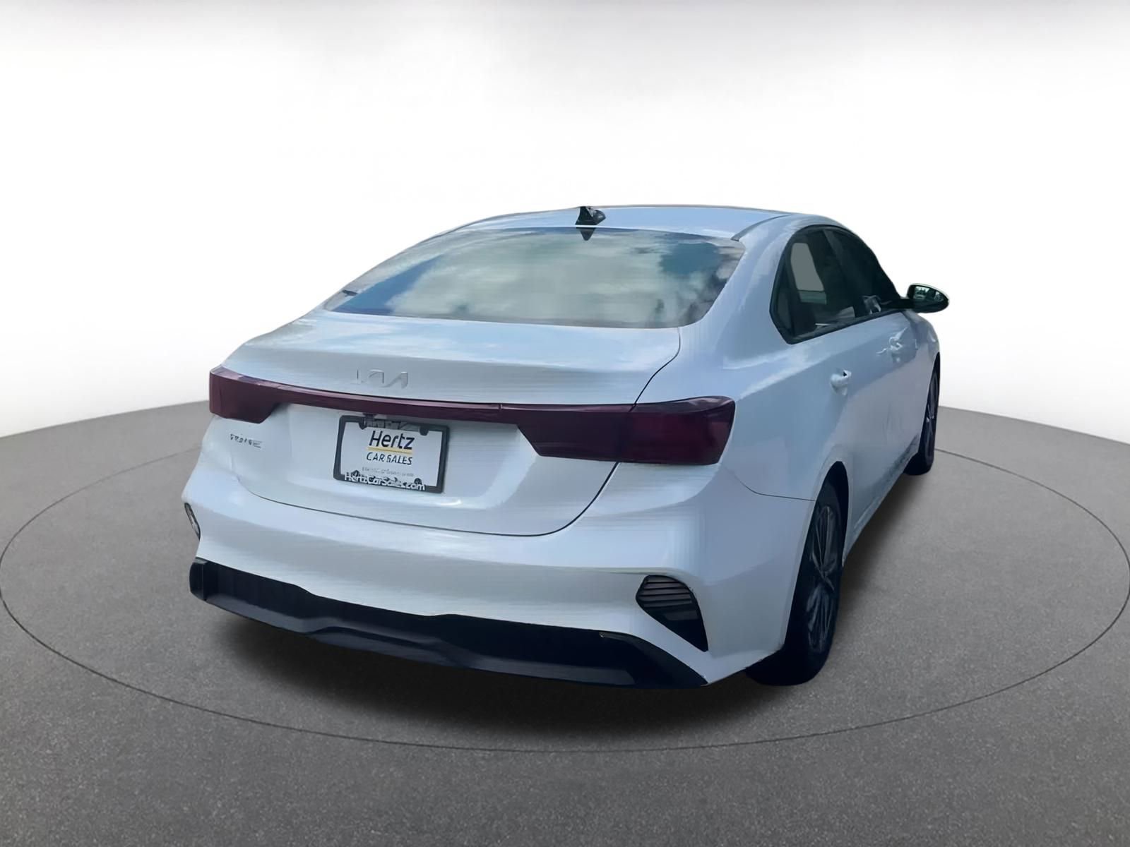 Thumbnail: 2023 Kia Forte - 14