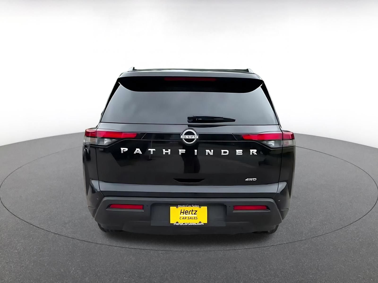 Thumbnail: 2025 Nissan Pathfinder - 10