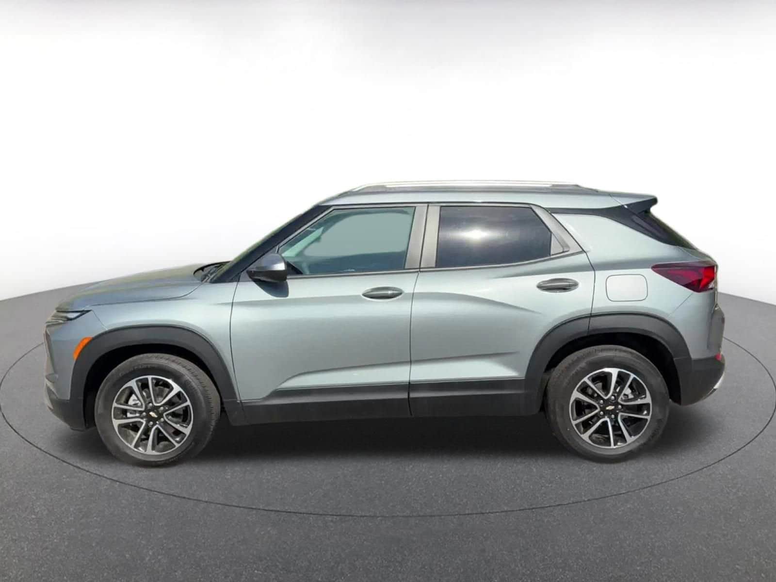 Thumbnail: 2025 Chevrolet TrailBlazer - 9