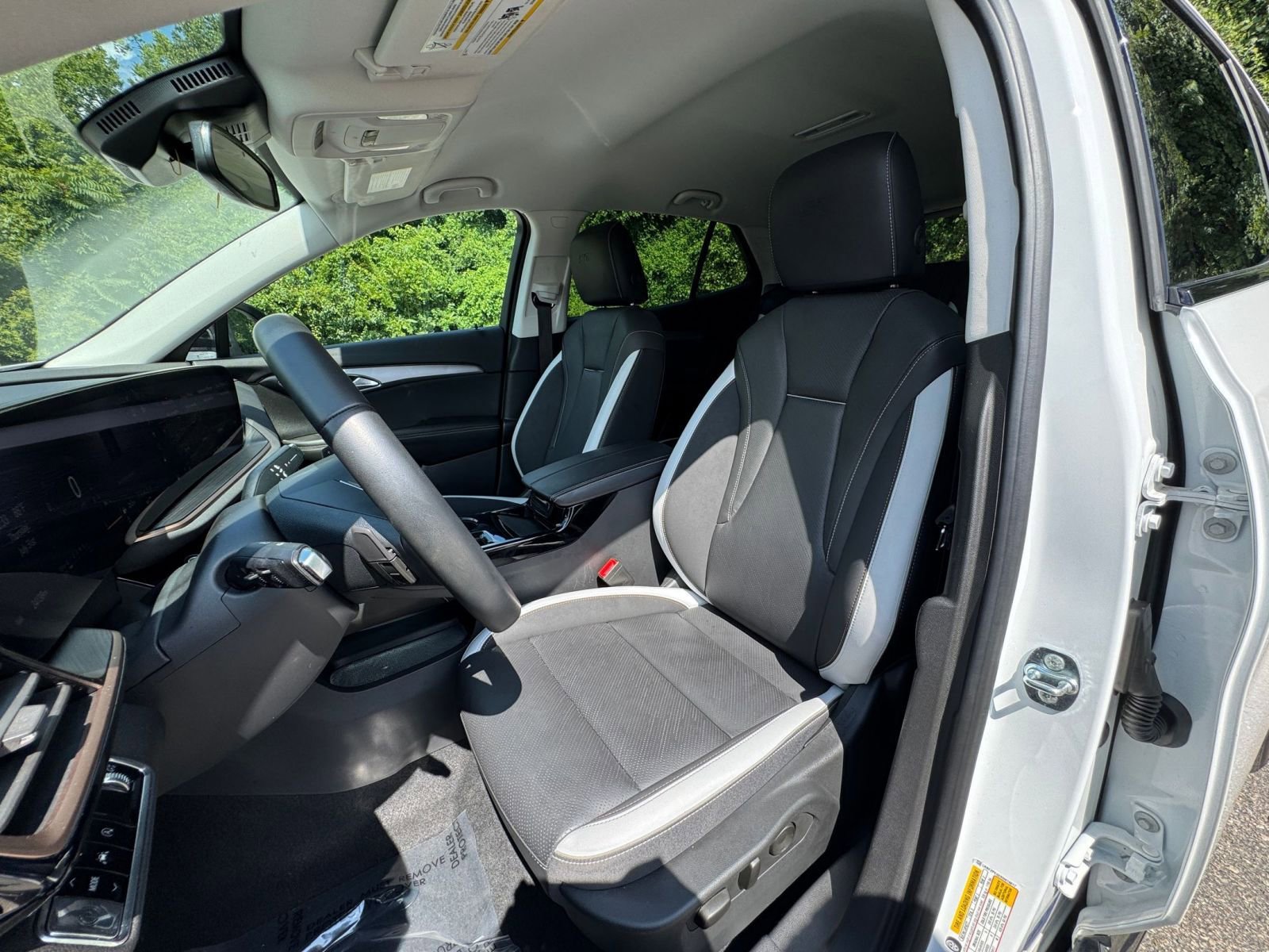 Thumbnail: 2024 Buick Envision - 31