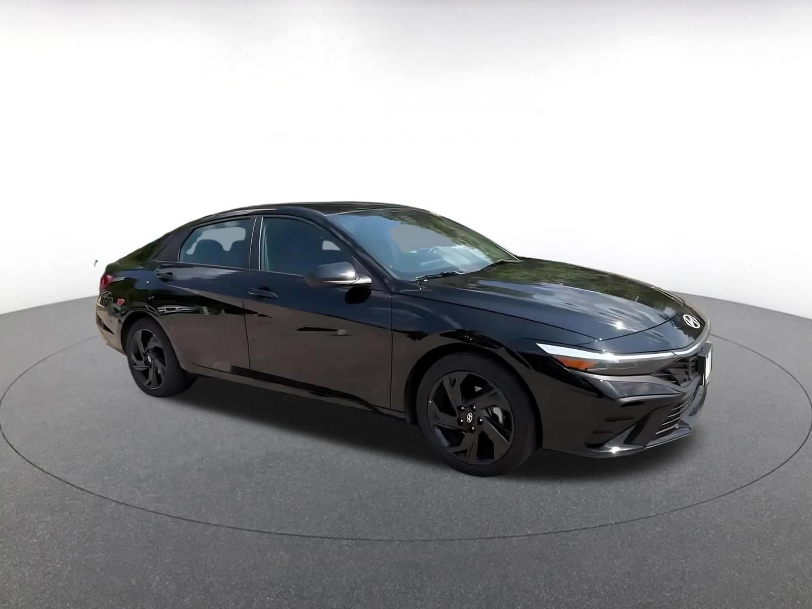 Thumbnail: 2026 Hyundai Elantra - 2