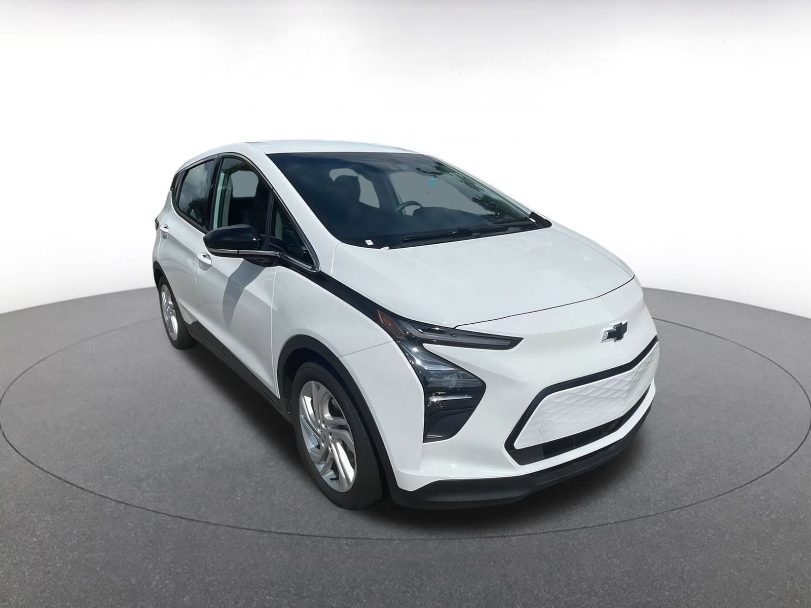 Thumbnail: 2023 Chevrolet Bolt EV - 1