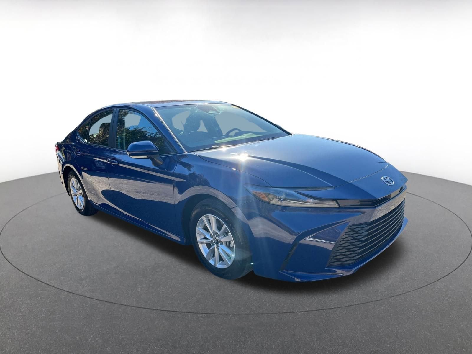 Thumbnail: 2025 Toyota Camry - 1