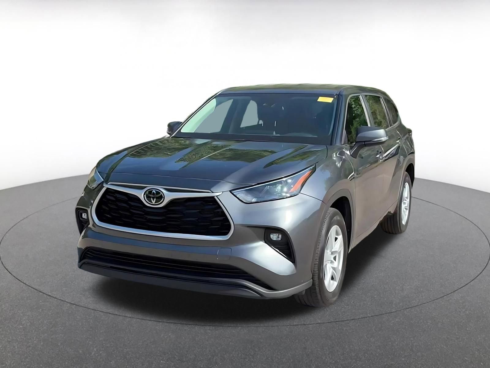 Thumbnail: 2025 Toyota Highlander - 7