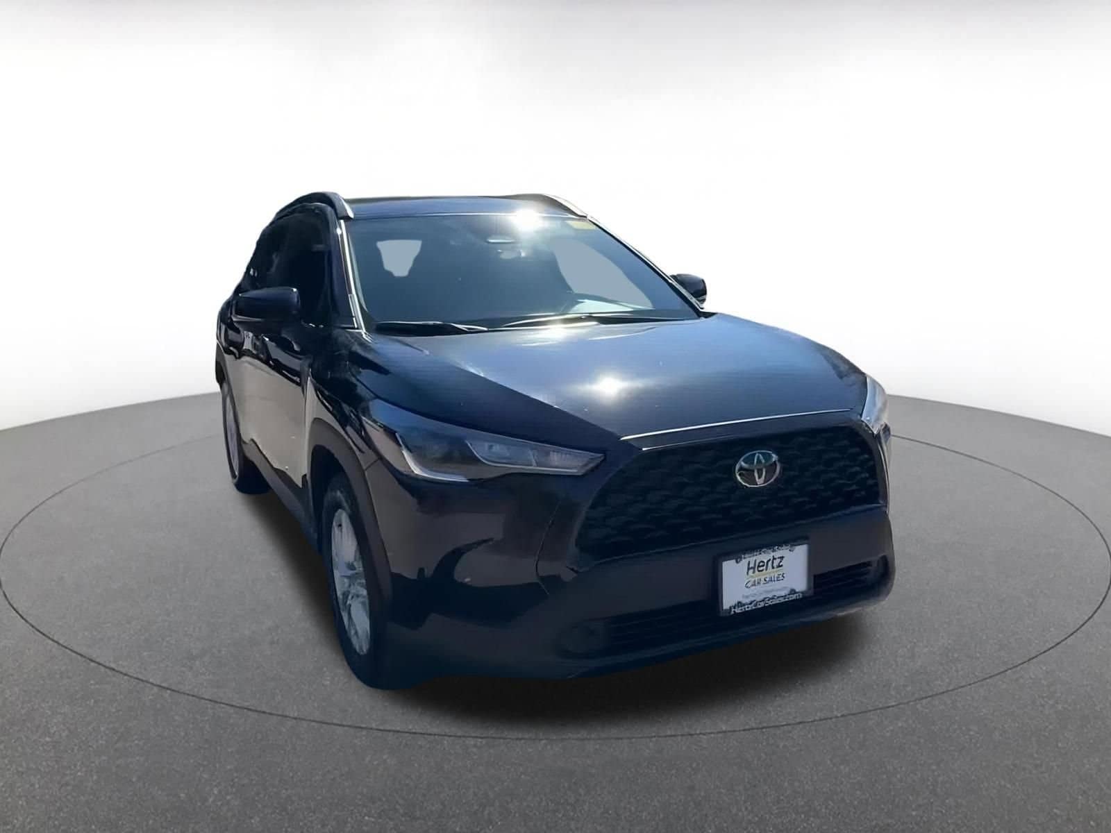 Thumbnail: 2025 Toyota Corolla Cross - 3