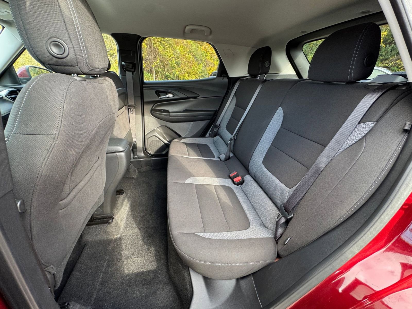 Thumbnail: 2025 Chevrolet TrailBlazer - 32