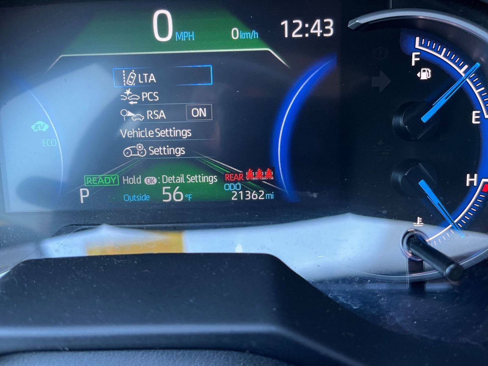 Thumbnail: 2025 Toyota RAV4 - 35