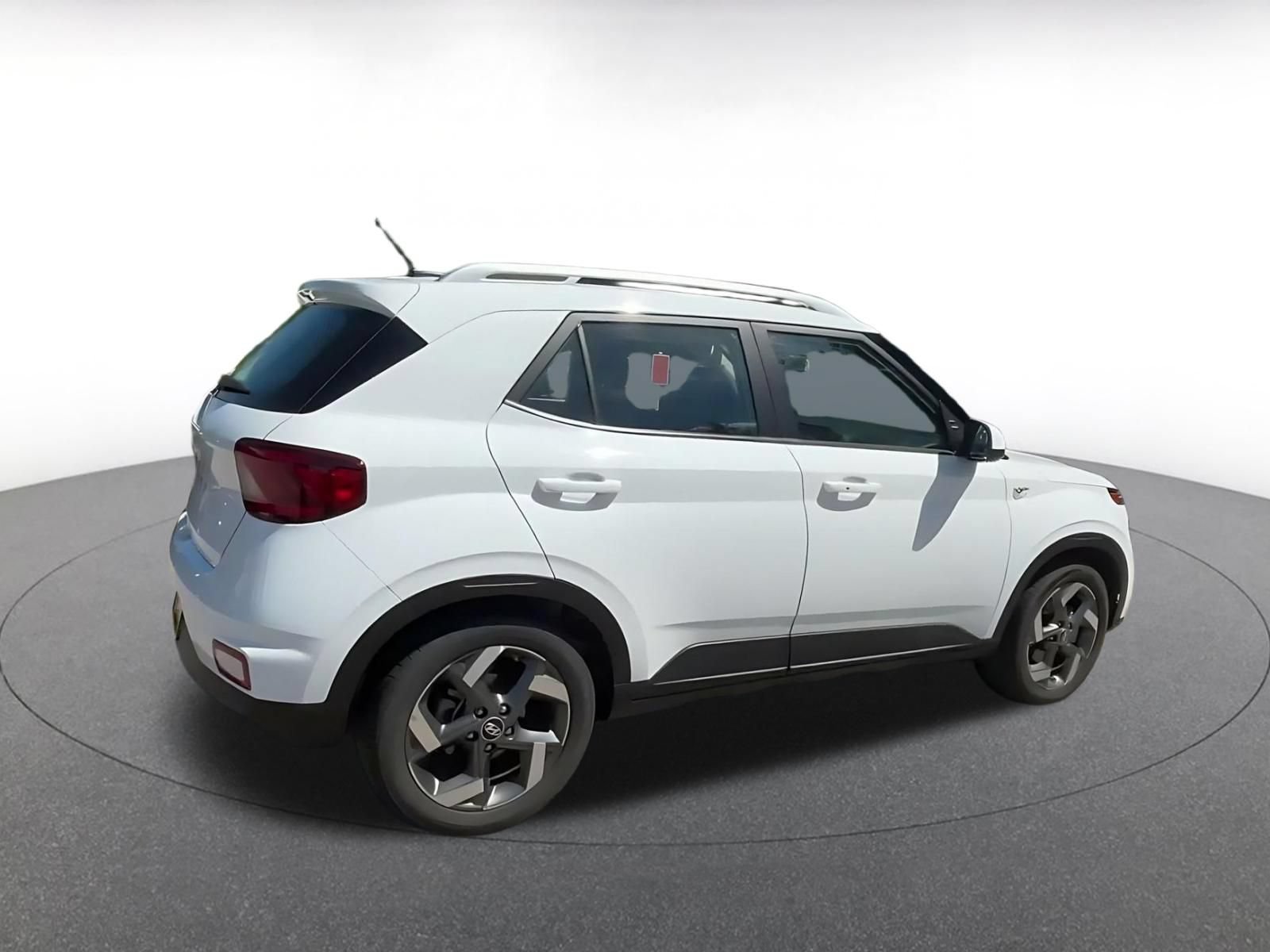 Thumbnail: 2026 Hyundai Venue - 14