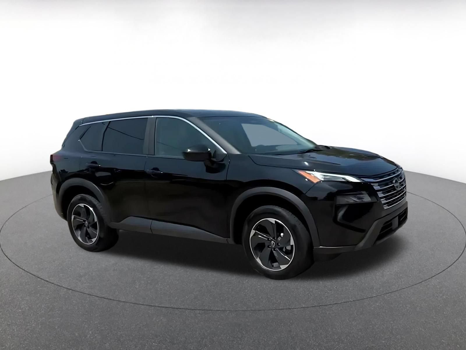 Thumbnail: 2025 Nissan Rogue - 2