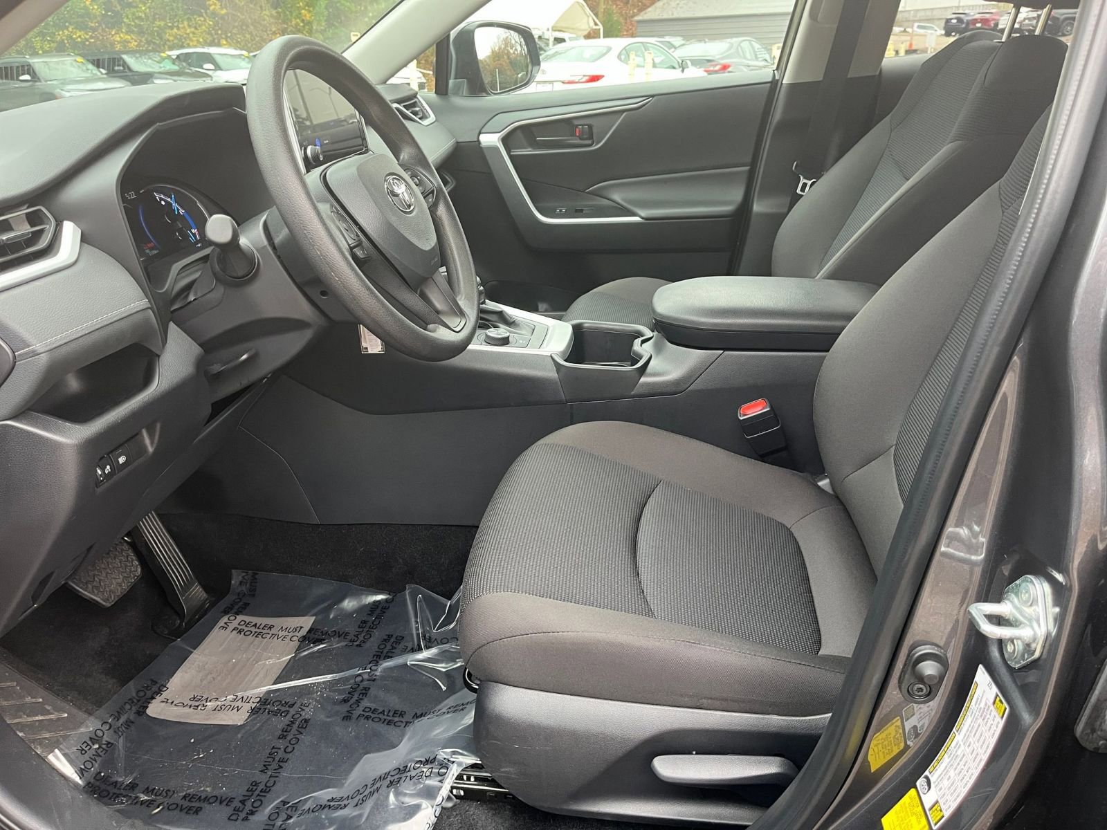 Thumbnail: 2025 Toyota RAV4 - 22