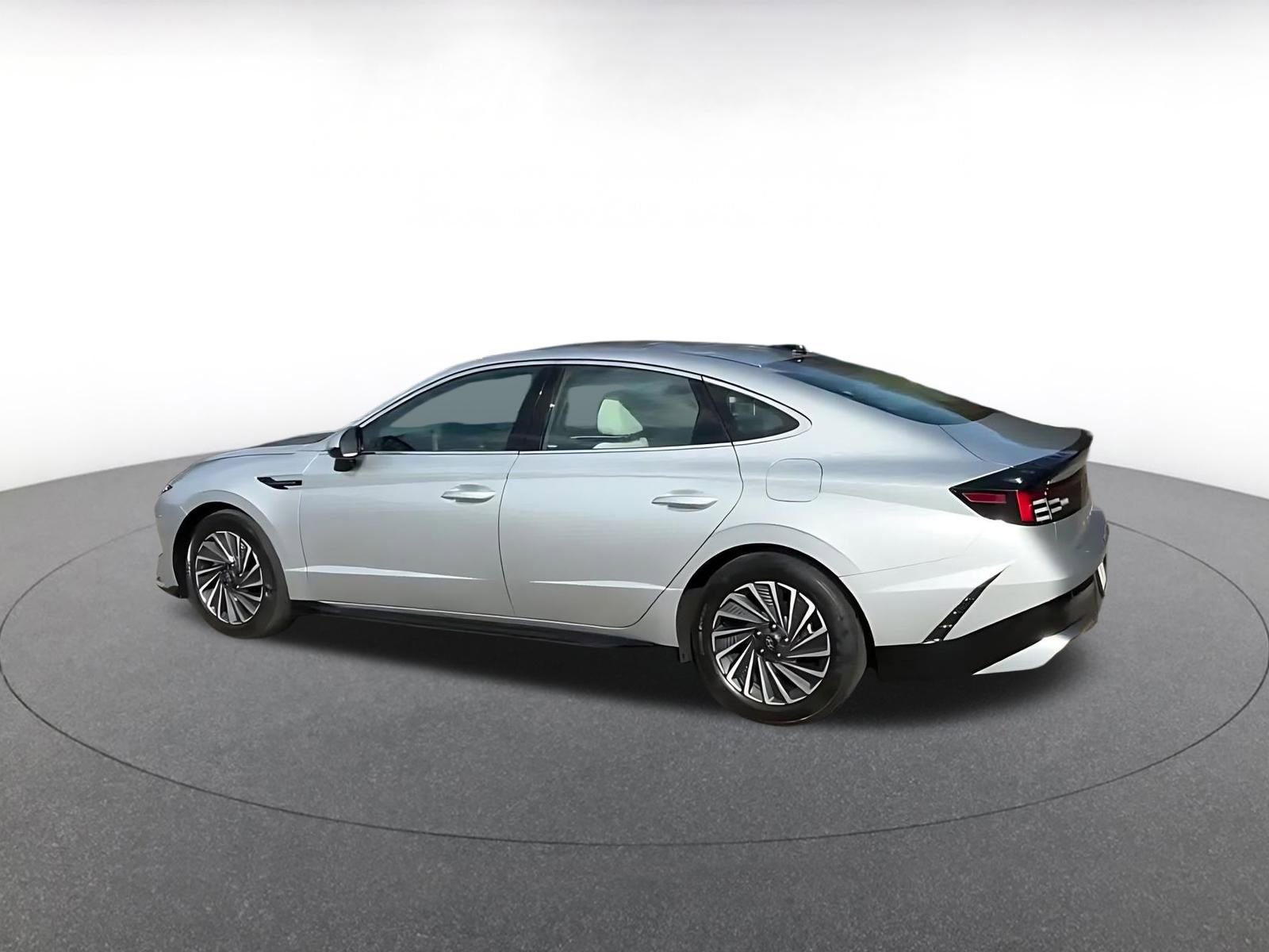 Thumbnail: 2025 Hyundai Sonata - 11