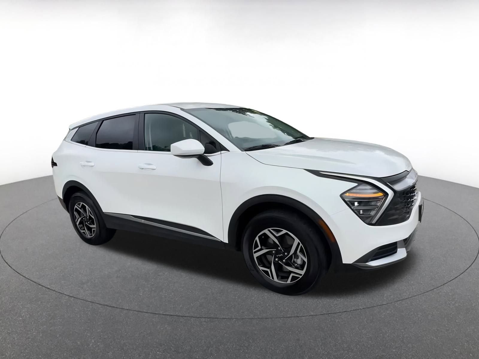 Thumbnail: 2024 Kia Sportage - 2
