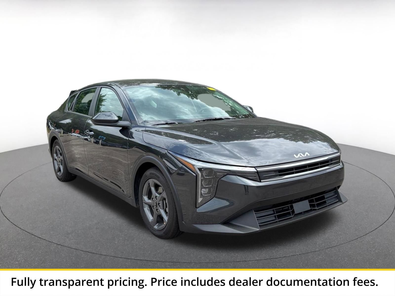 Thumbnail: 2025 Kia K4 - 1