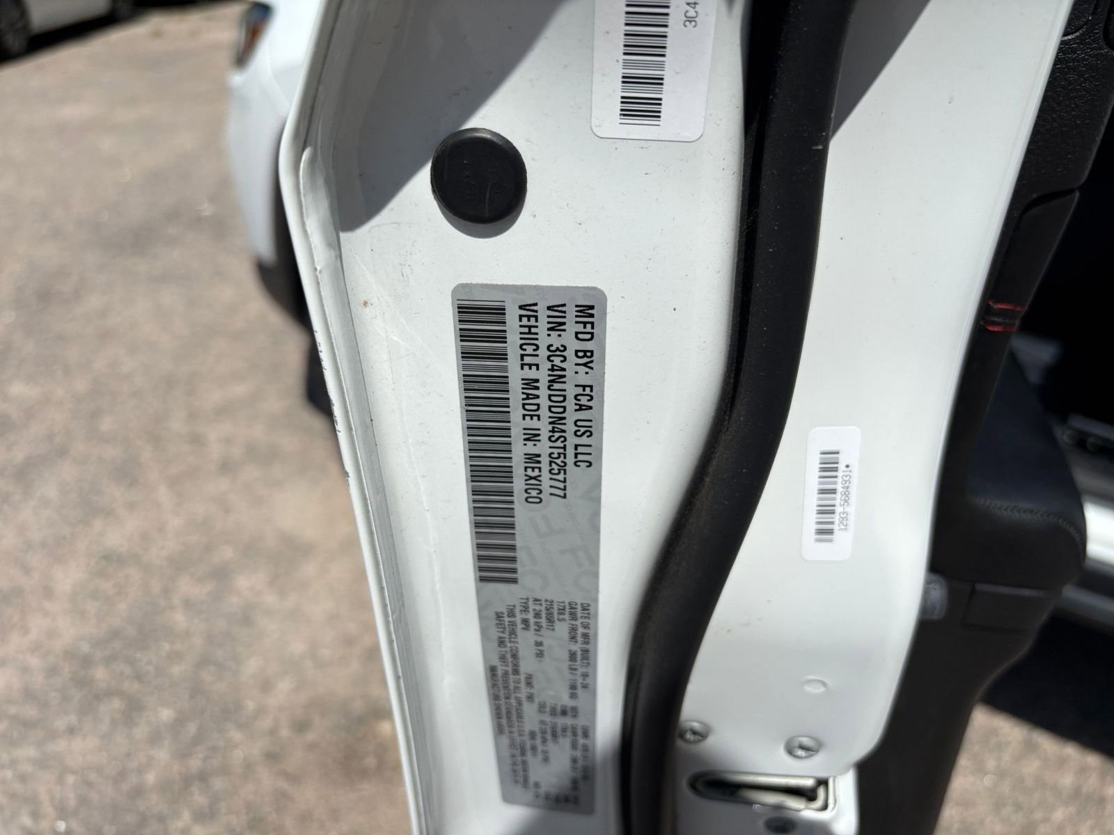 Thumbnail: 2025 Jeep Compass - 27