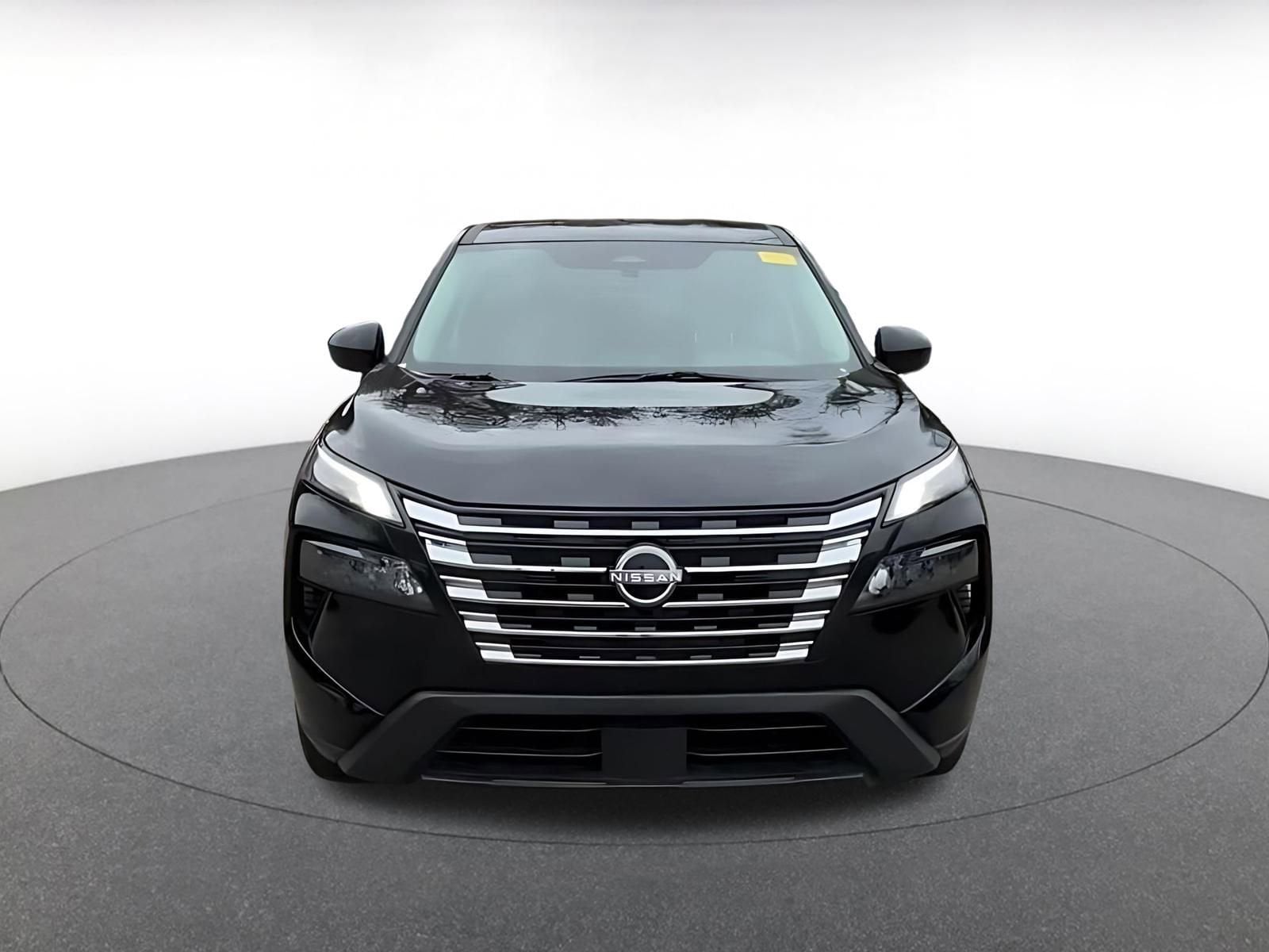 Thumbnail: 2025 Nissan Rogue - 4