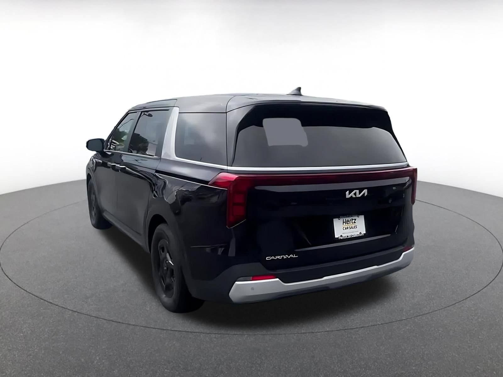 Thumbnail: 2026 Kia Carnival - 11