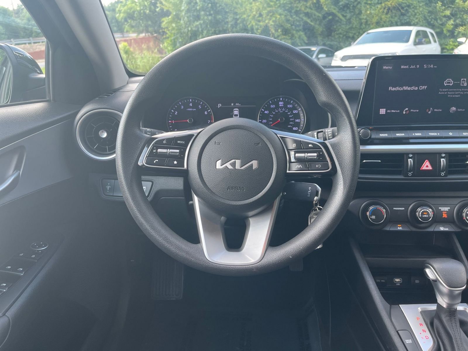 Thumbnail: 2024 Kia Forte - 29