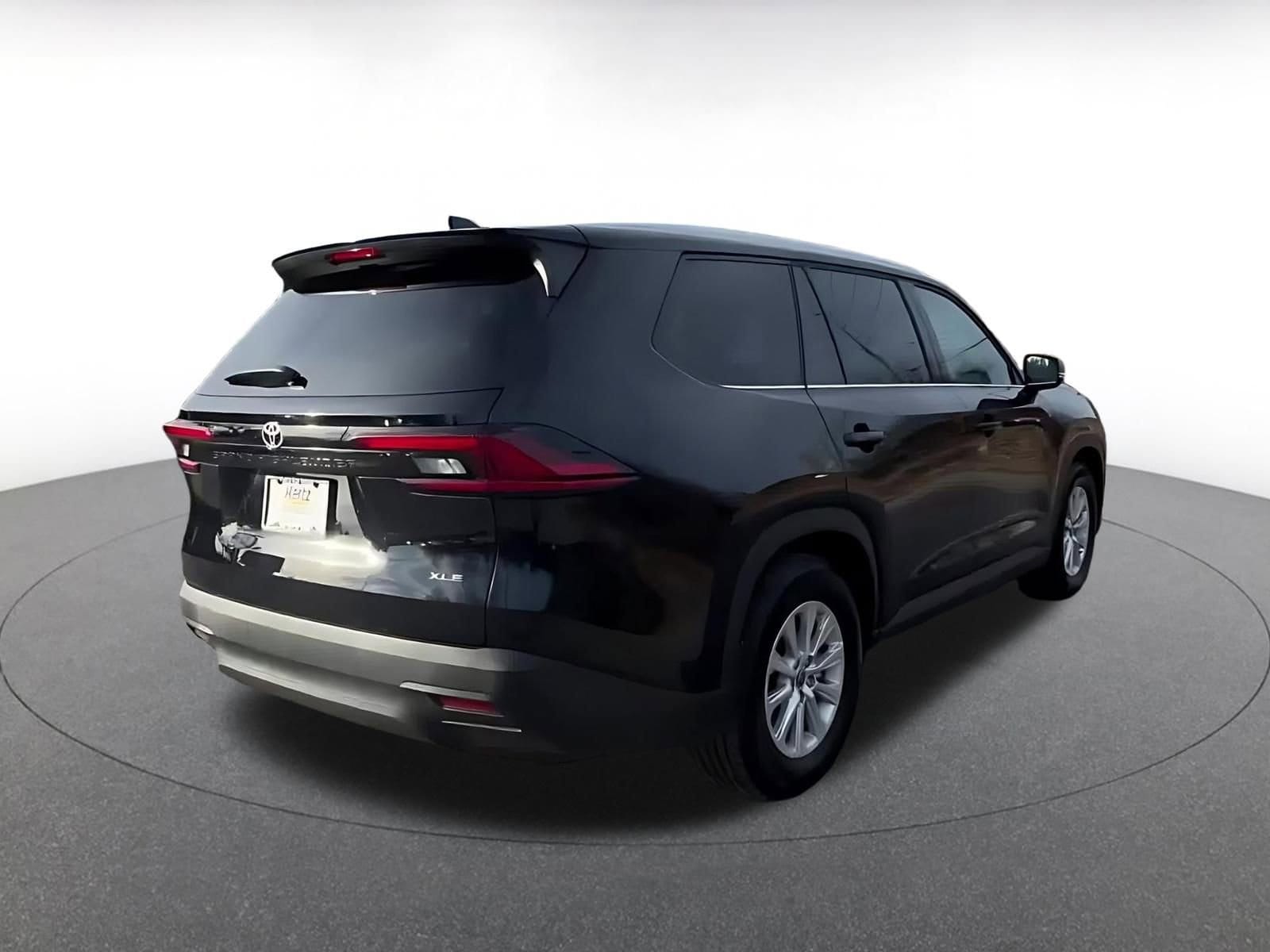 Thumbnail: 2025 Toyota Grand Highlander - 14