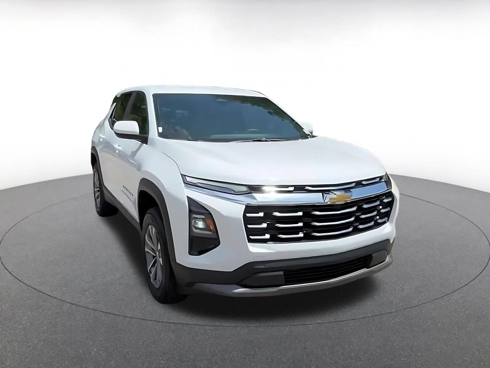 Thumbnail: 2025 Chevrolet Equinox - 3