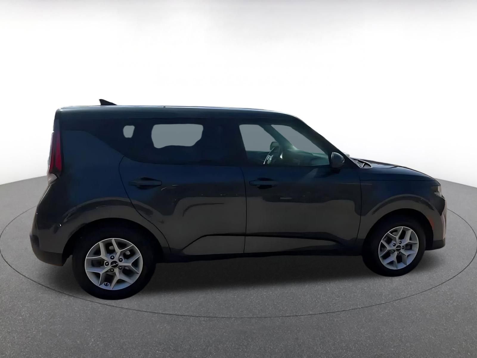 Thumbnail: 2025 Kia Soul - 16