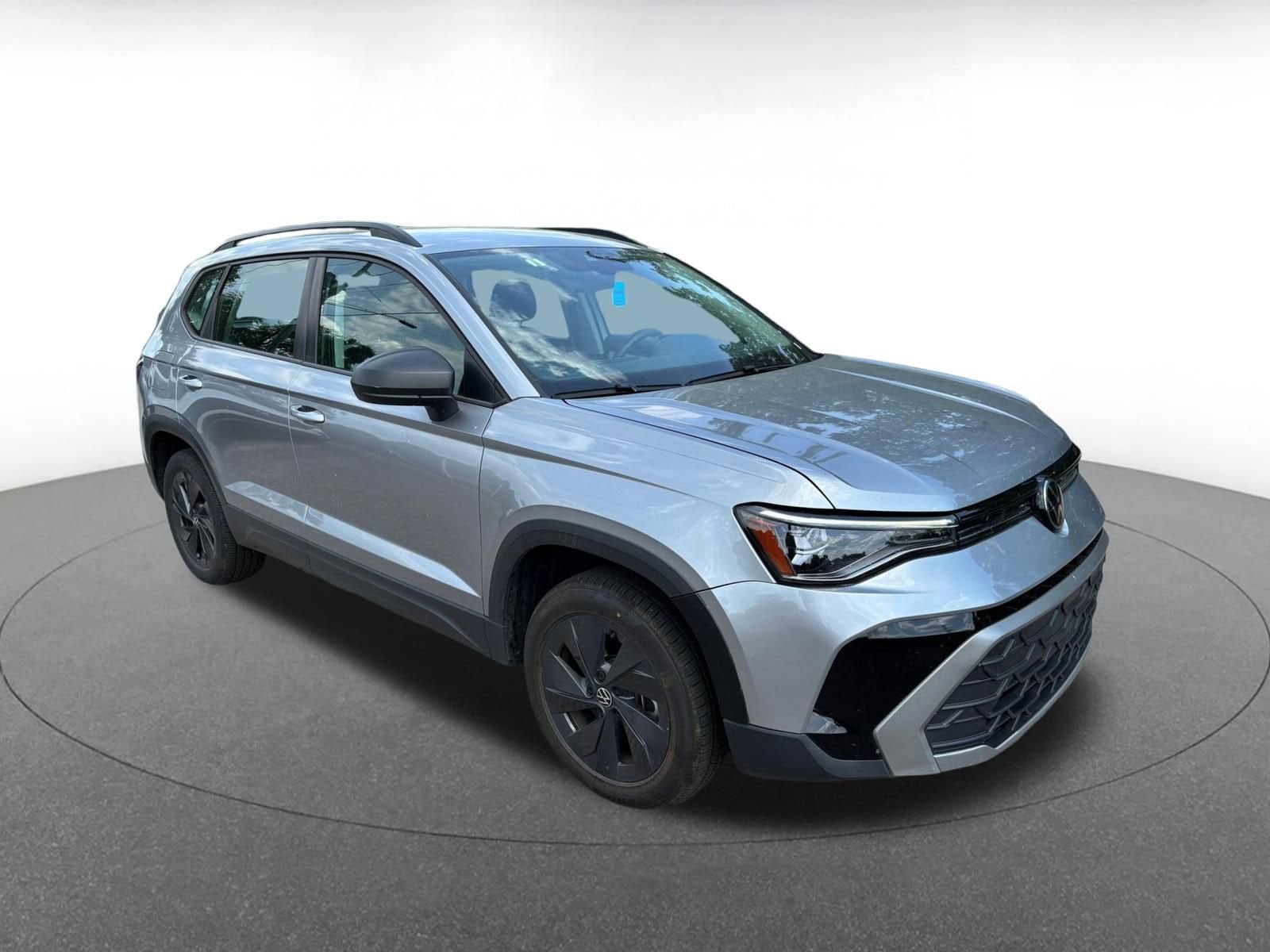 Thumbnail: 2025 Volkswagen Taos - 1