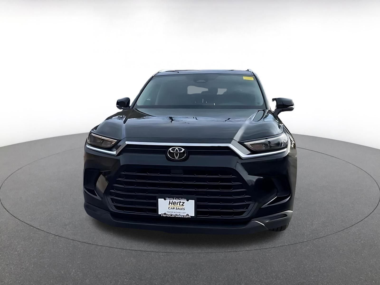 Thumbnail: 2025 Toyota Grand Highlander - 4