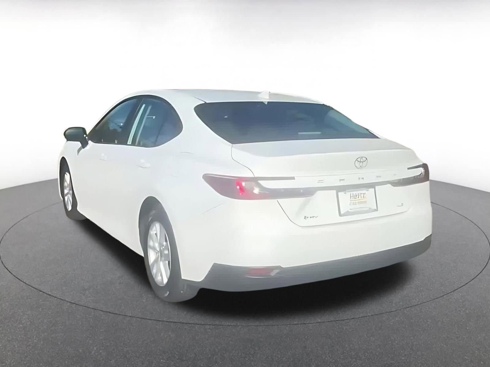 Thumbnail: 2025 Toyota Camry - 11