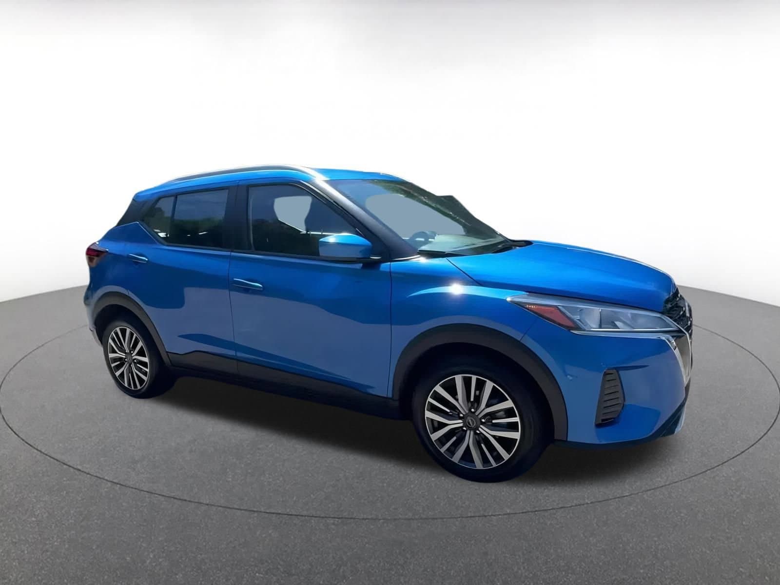 Thumbnail: 2024 Nissan Kicks - 2