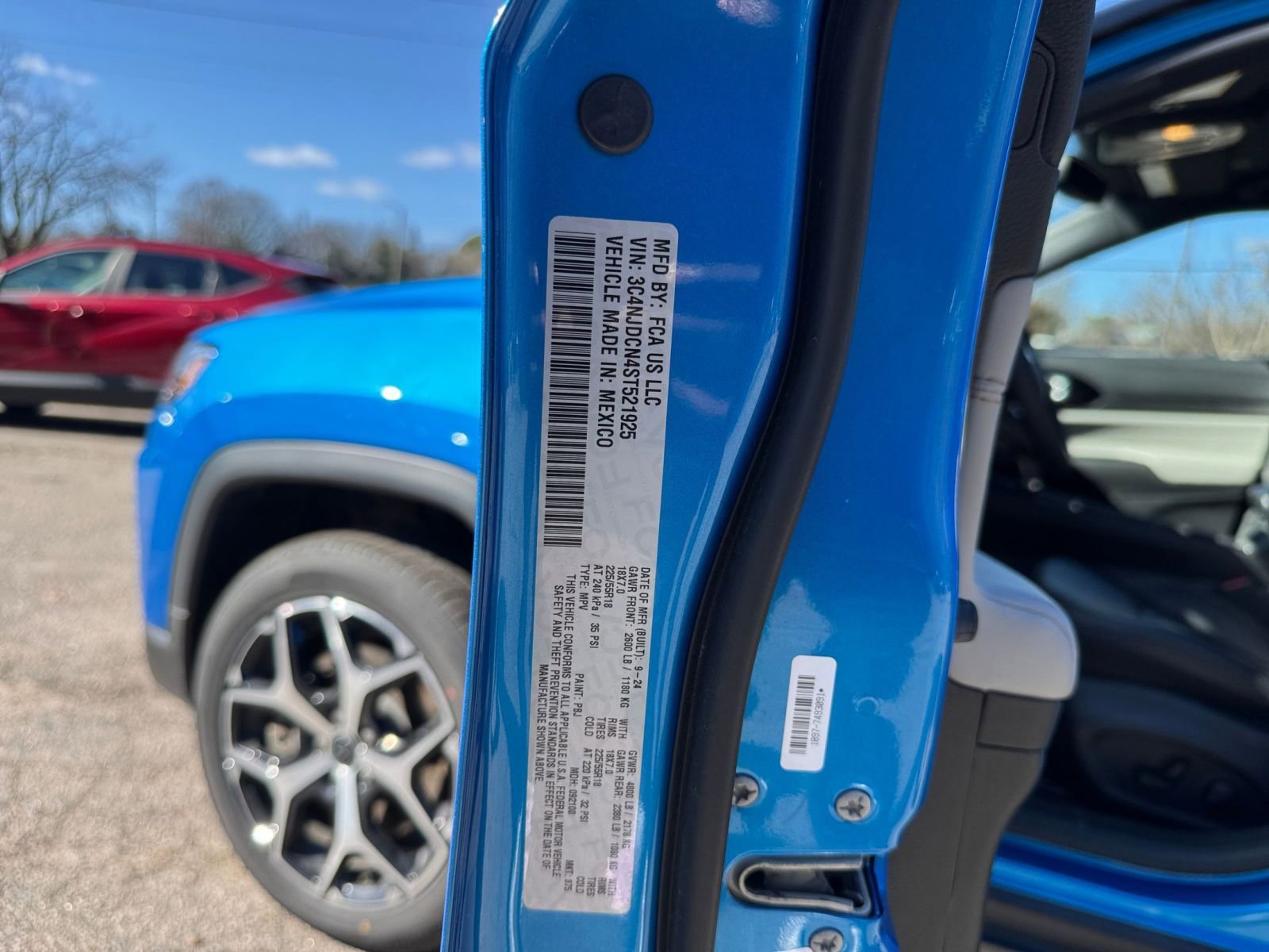 Thumbnail: 2025 Jeep Compass - 24