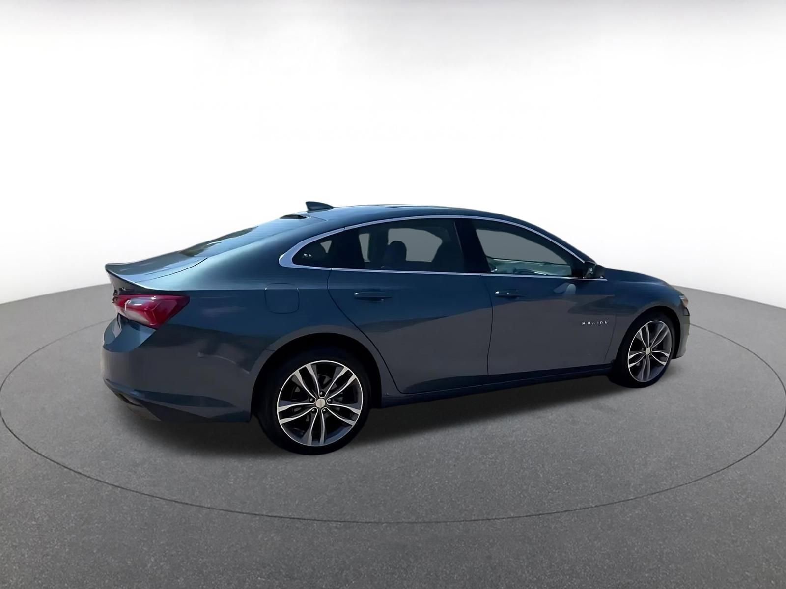 Thumbnail: 2024 Chevrolet Malibu - 15