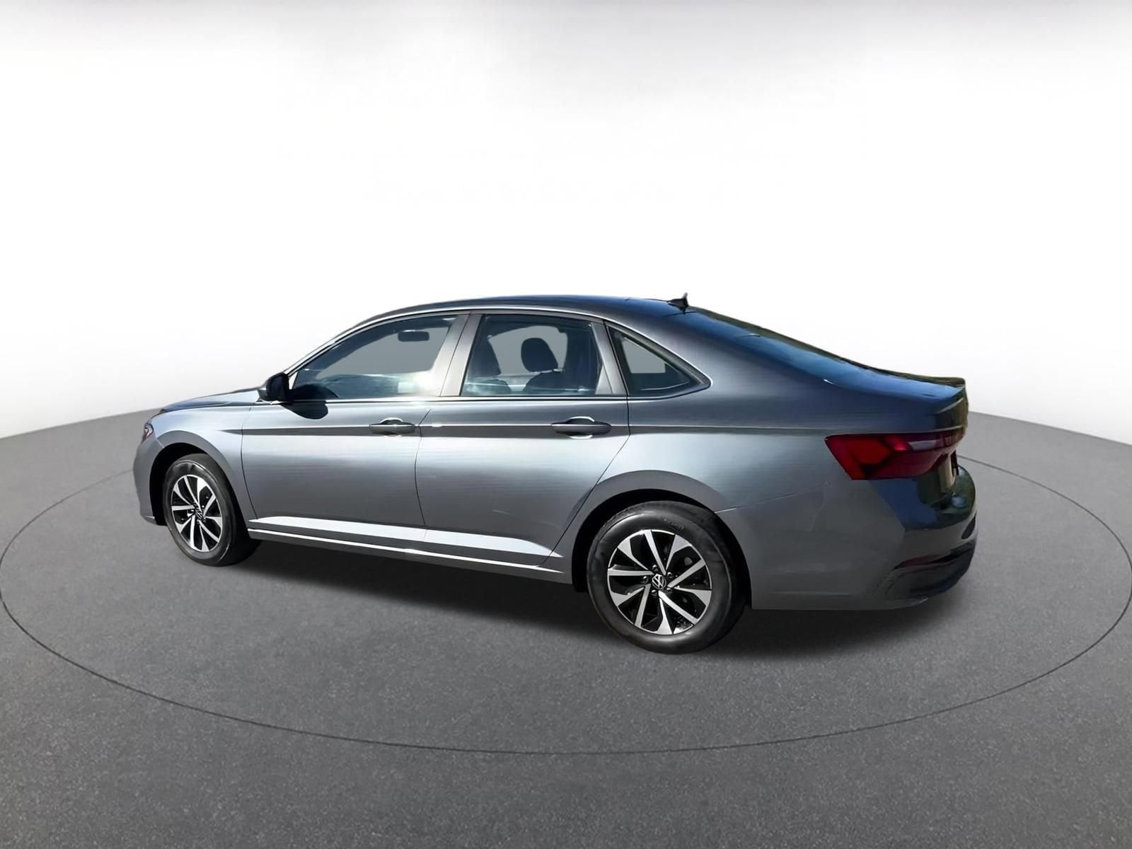 Thumbnail: 2025 Volkswagen Jetta - 10