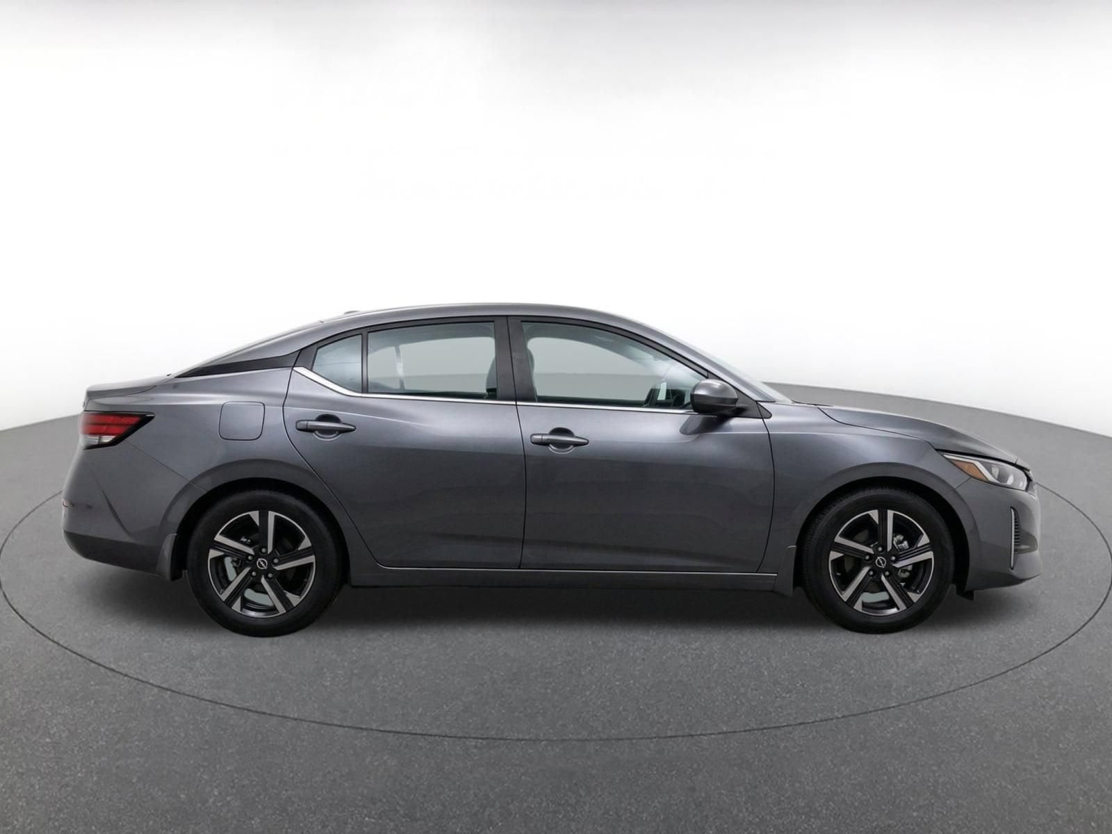 Thumbnail: 2025 Nissan Sentra - 10