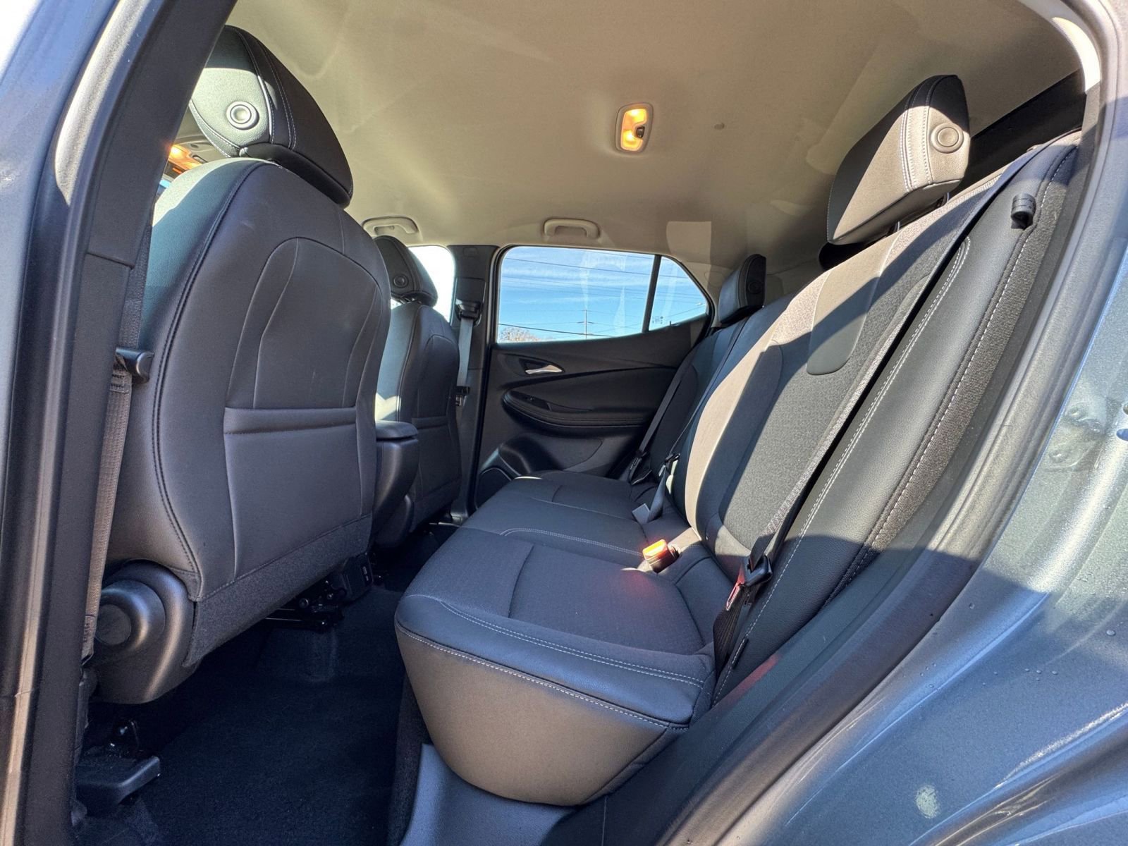 Thumbnail: 2025 Buick Encore GX - 21