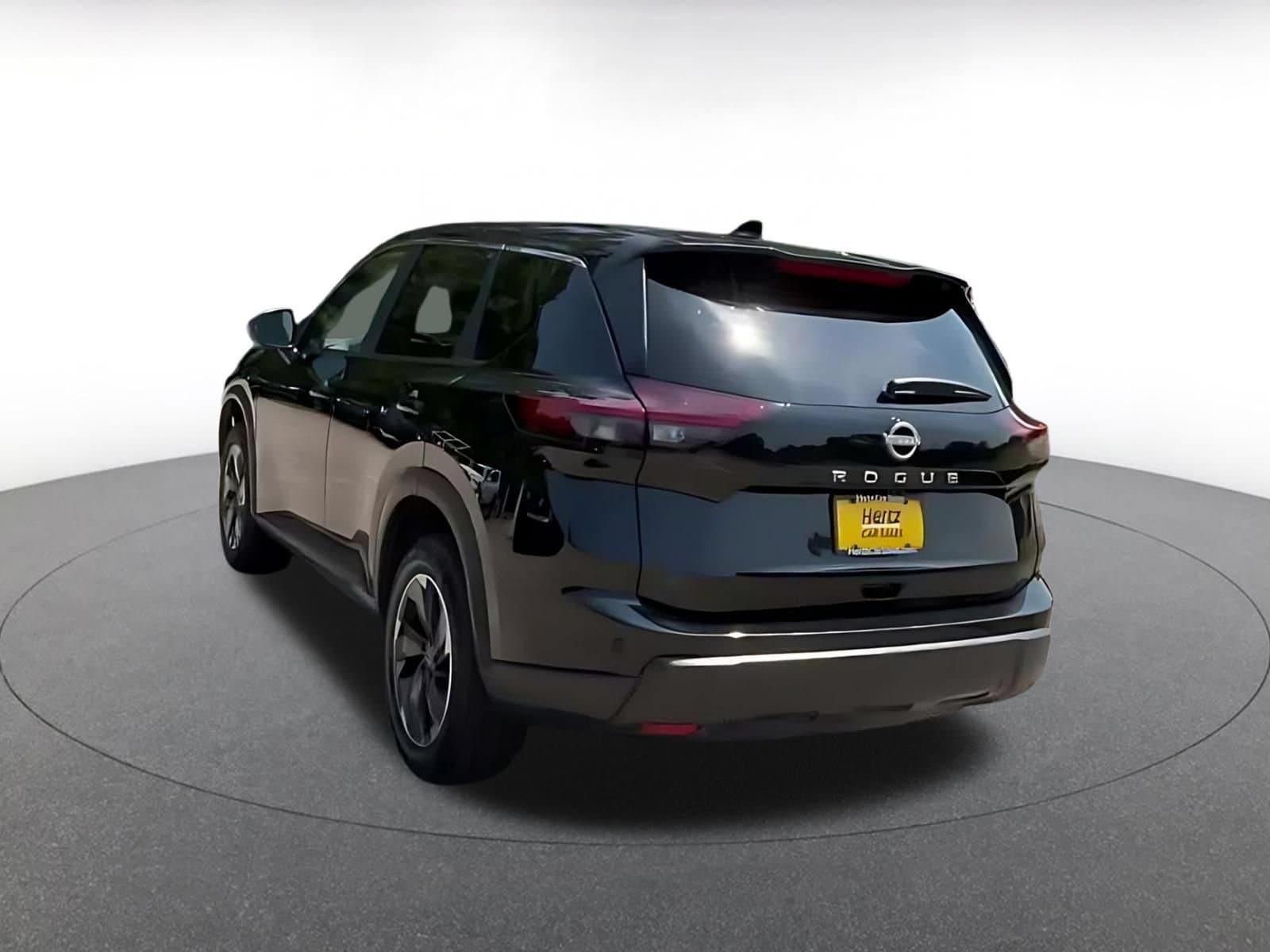 Thumbnail: 2025 Nissan Rogue - 11