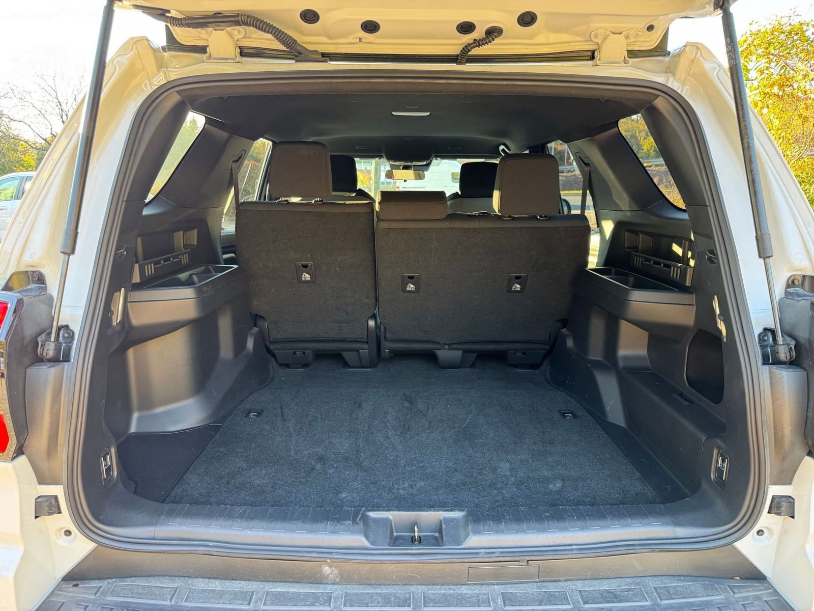 Thumbnail: 2025 Toyota 4Runner - 25