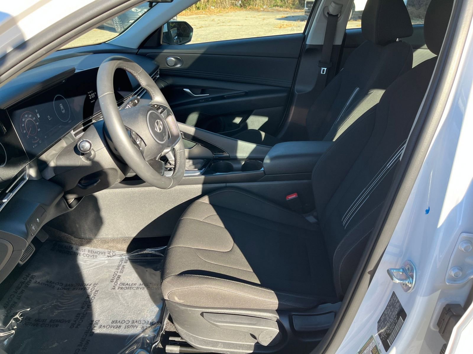 Thumbnail: 2025 Hyundai Elantra - 23