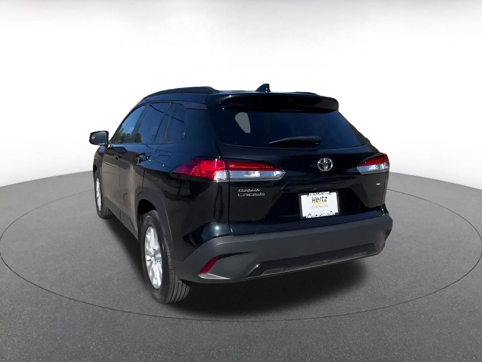 Thumbnail: 2025 Toyota Corolla Cross - 11