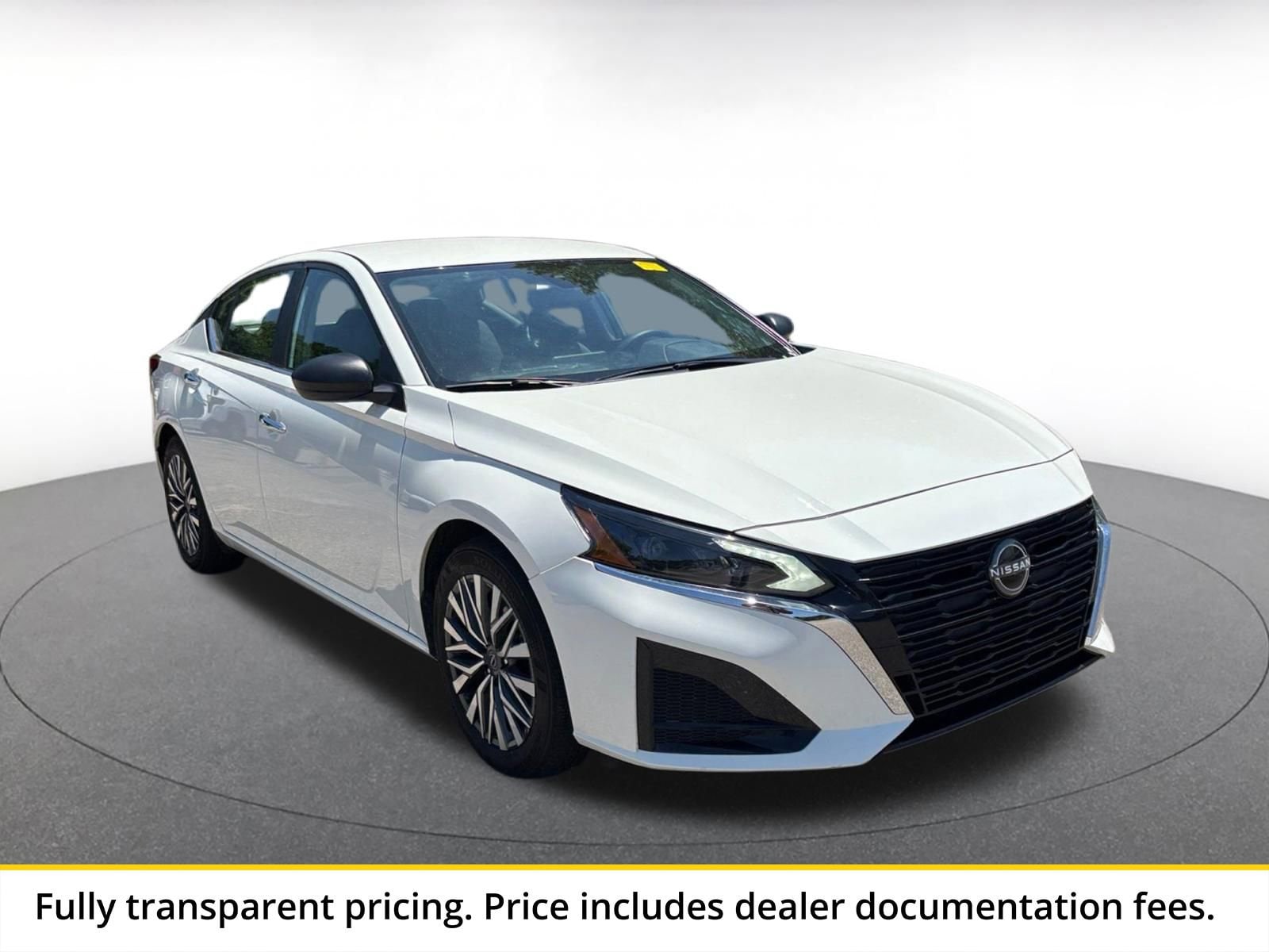 Thumbnail: 2025 Nissan Altima - 1