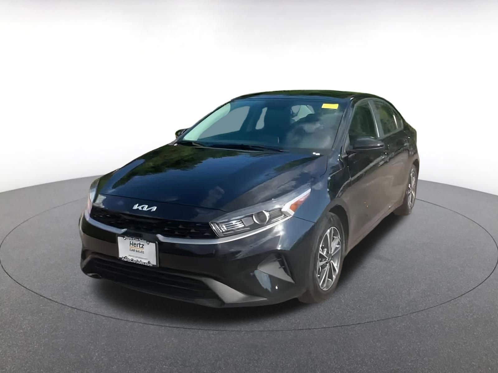 Thumbnail: 2023 Kia Forte - 7