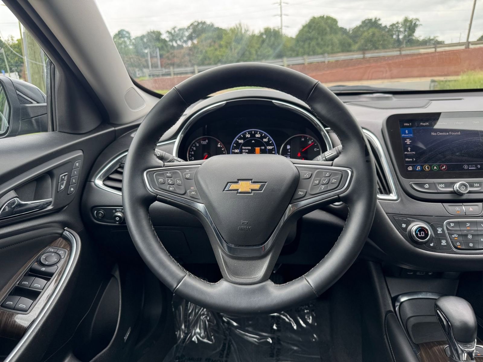 Thumbnail: 2024 Chevrolet Malibu - 29