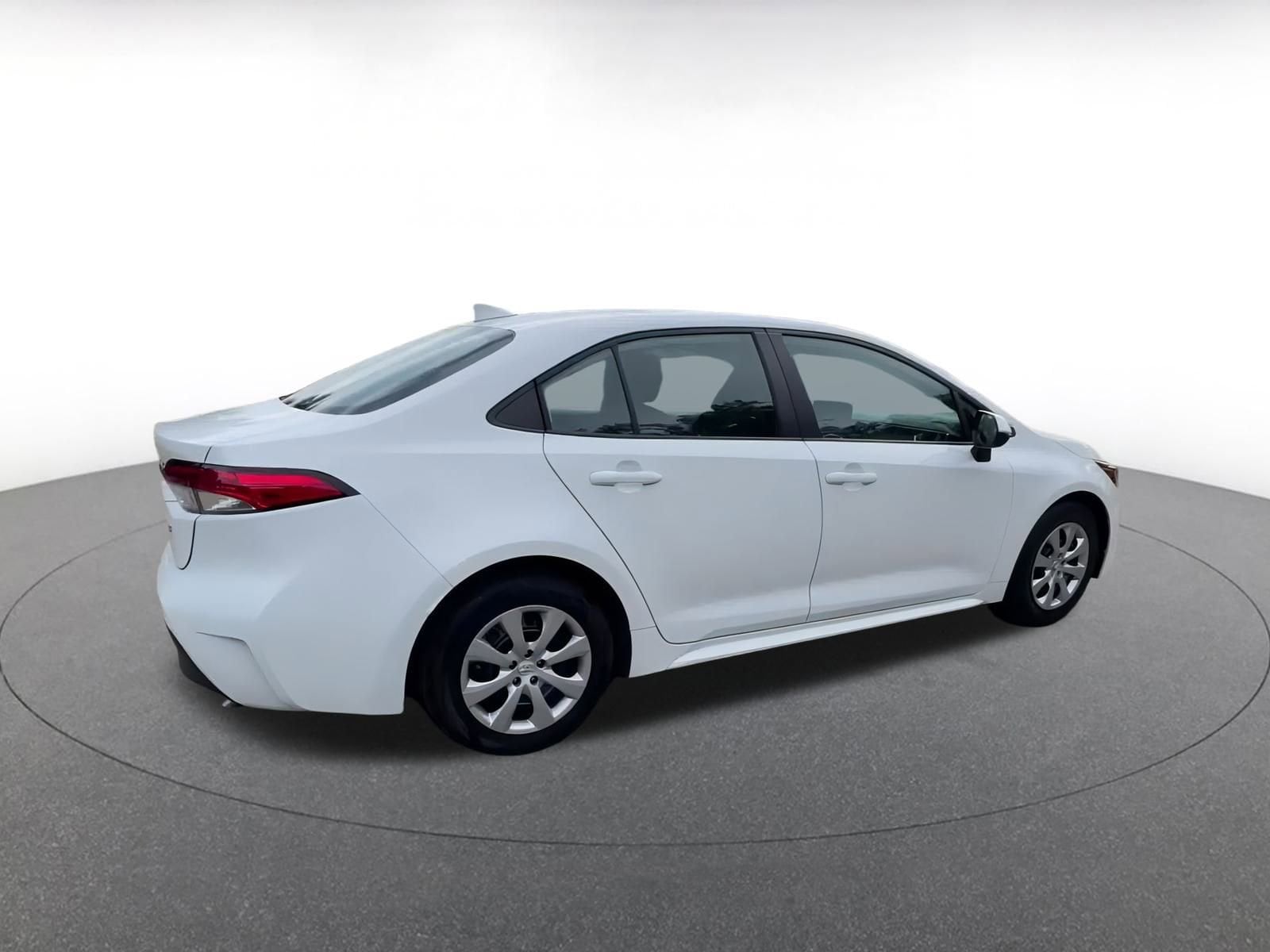 Thumbnail: 2024 Toyota Corolla - 14