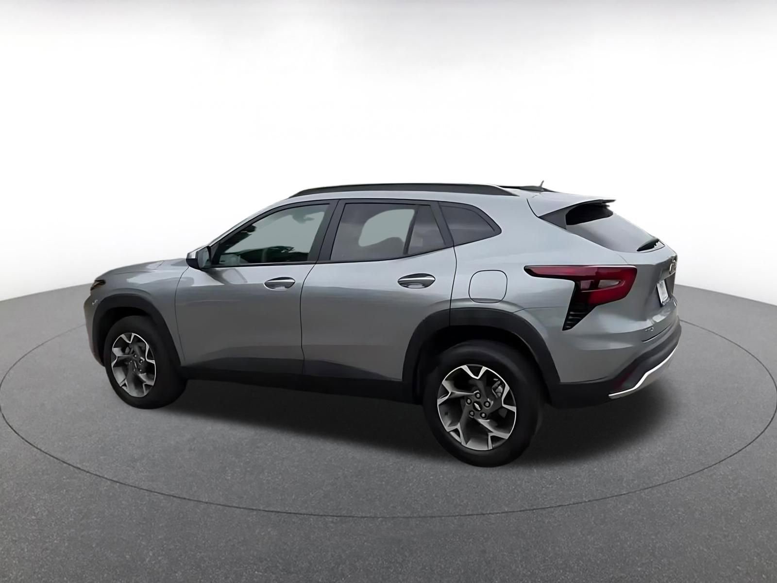 Thumbnail: 2025 Chevrolet Trax - 10