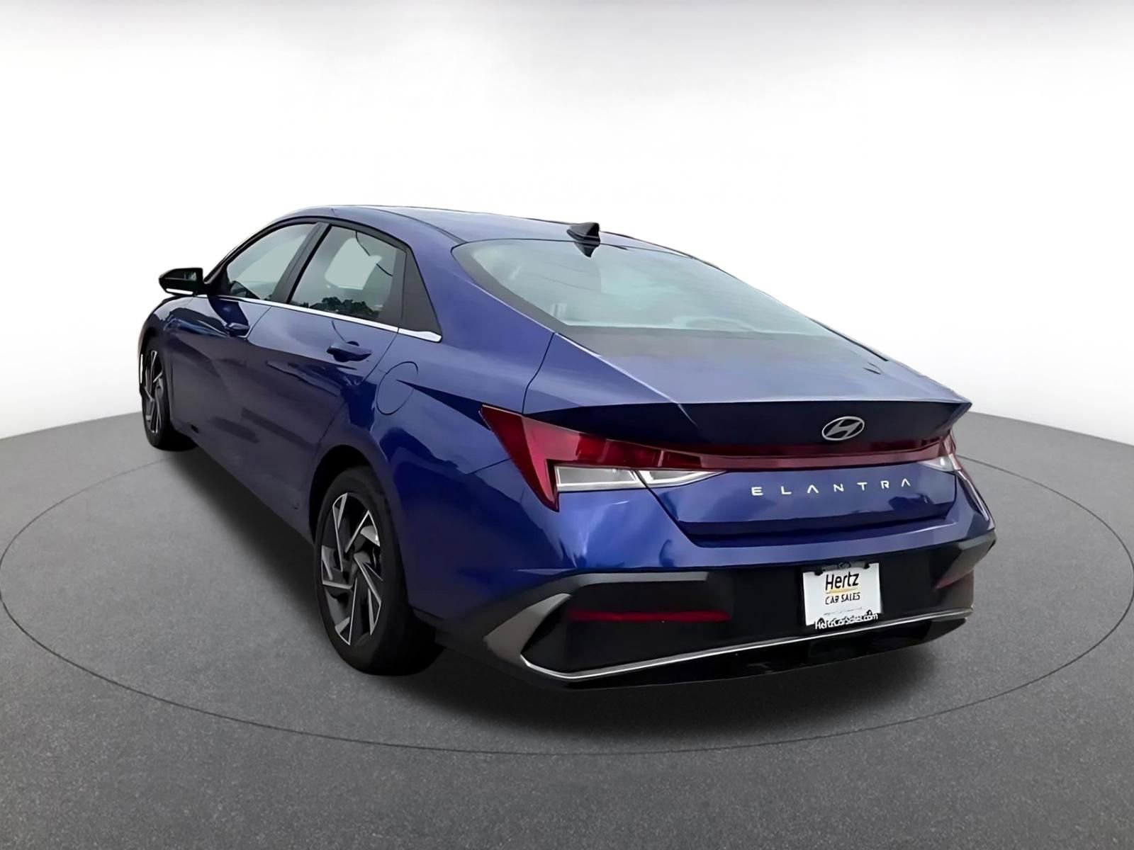 Thumbnail: 2025 Hyundai Elantra - 11