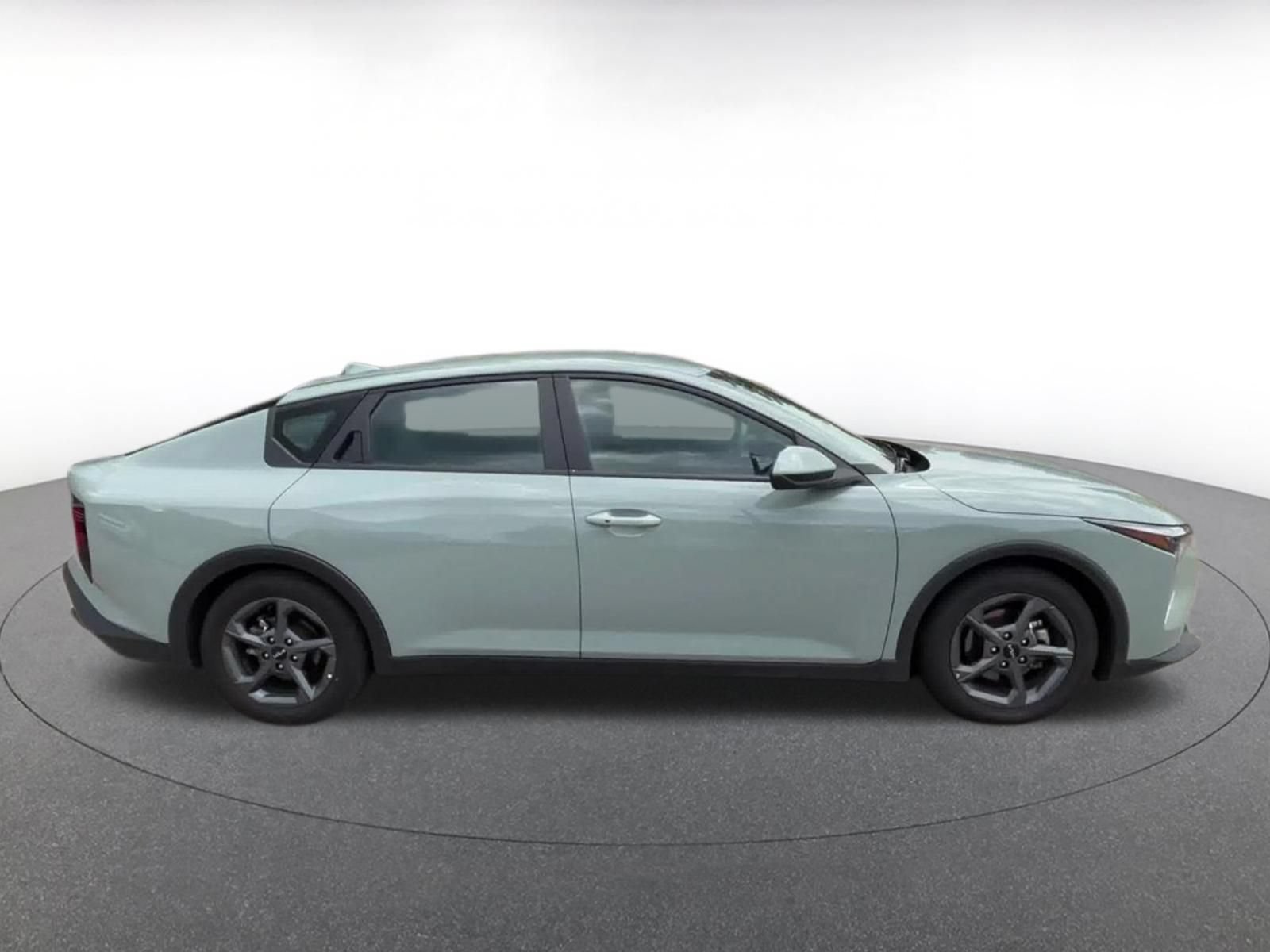 Thumbnail: 2025 Kia K4 - 16