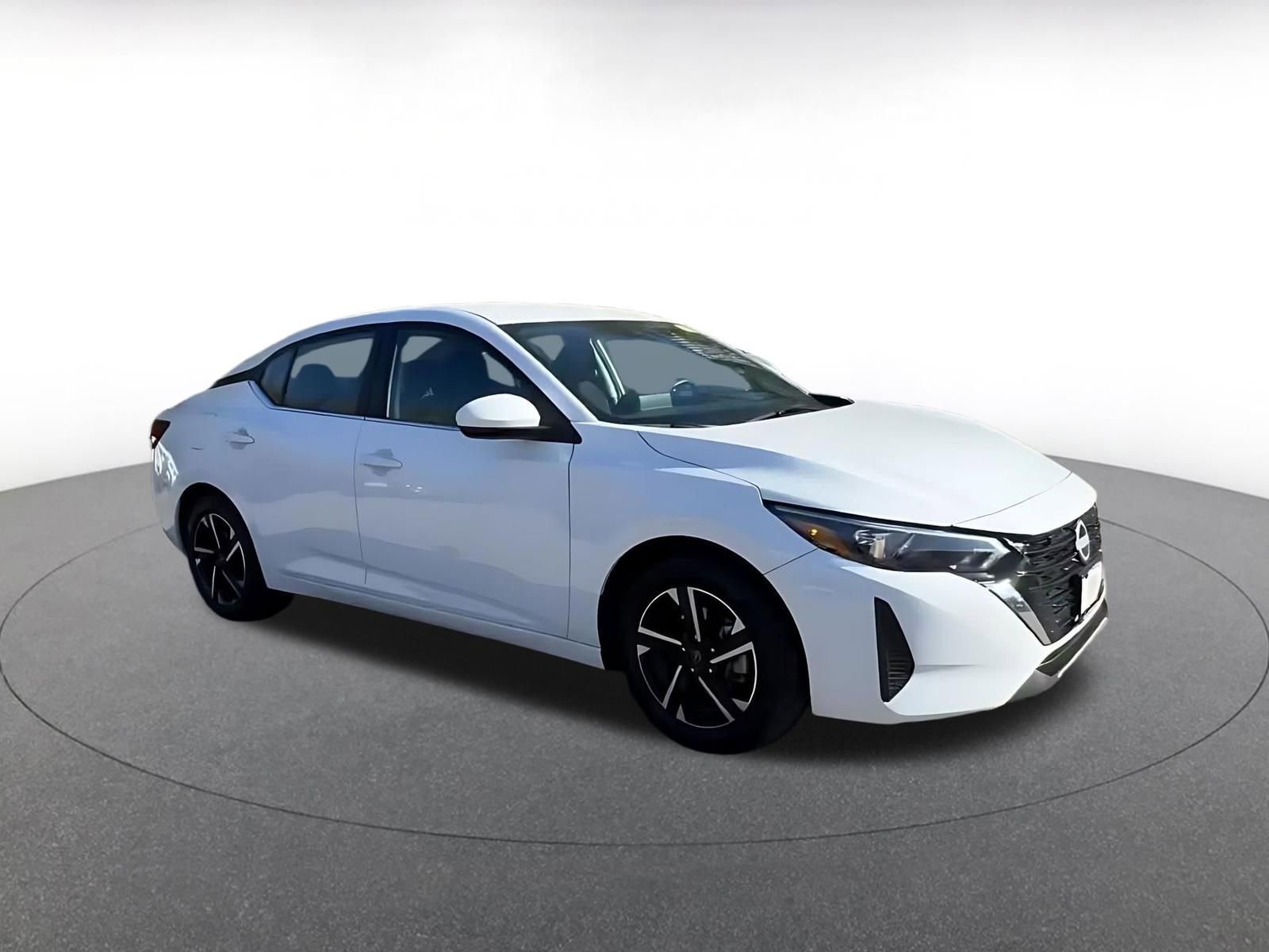 Thumbnail: 2025 Nissan Sentra - 2